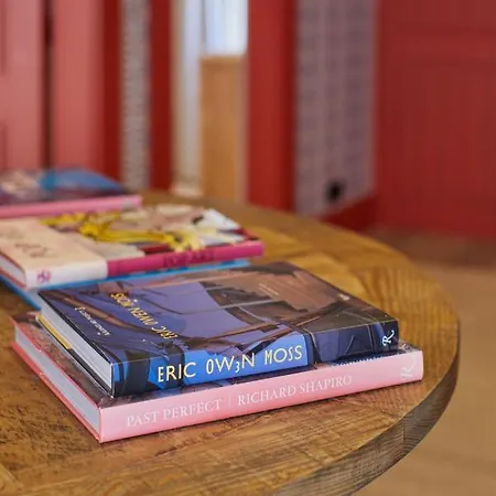 ホテル The Pinta Boutique アルママール