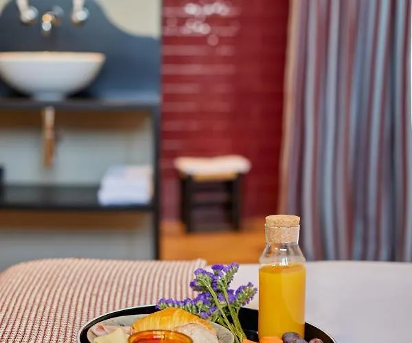 The Pinta Boutique Hotel *